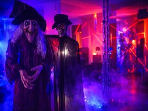 Iluminação cênica LED para decoração de aniversário infantil - Padoma Eventos