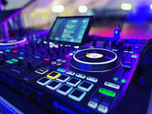 equipamentos dj para festa de 15 anos - Padoma Eventos