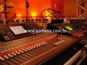 Equipamentos de áudio para shows e palestras SP